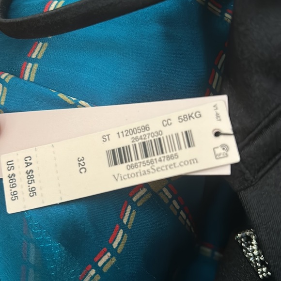 Victoria Secret Bra - Picture 6 of 6